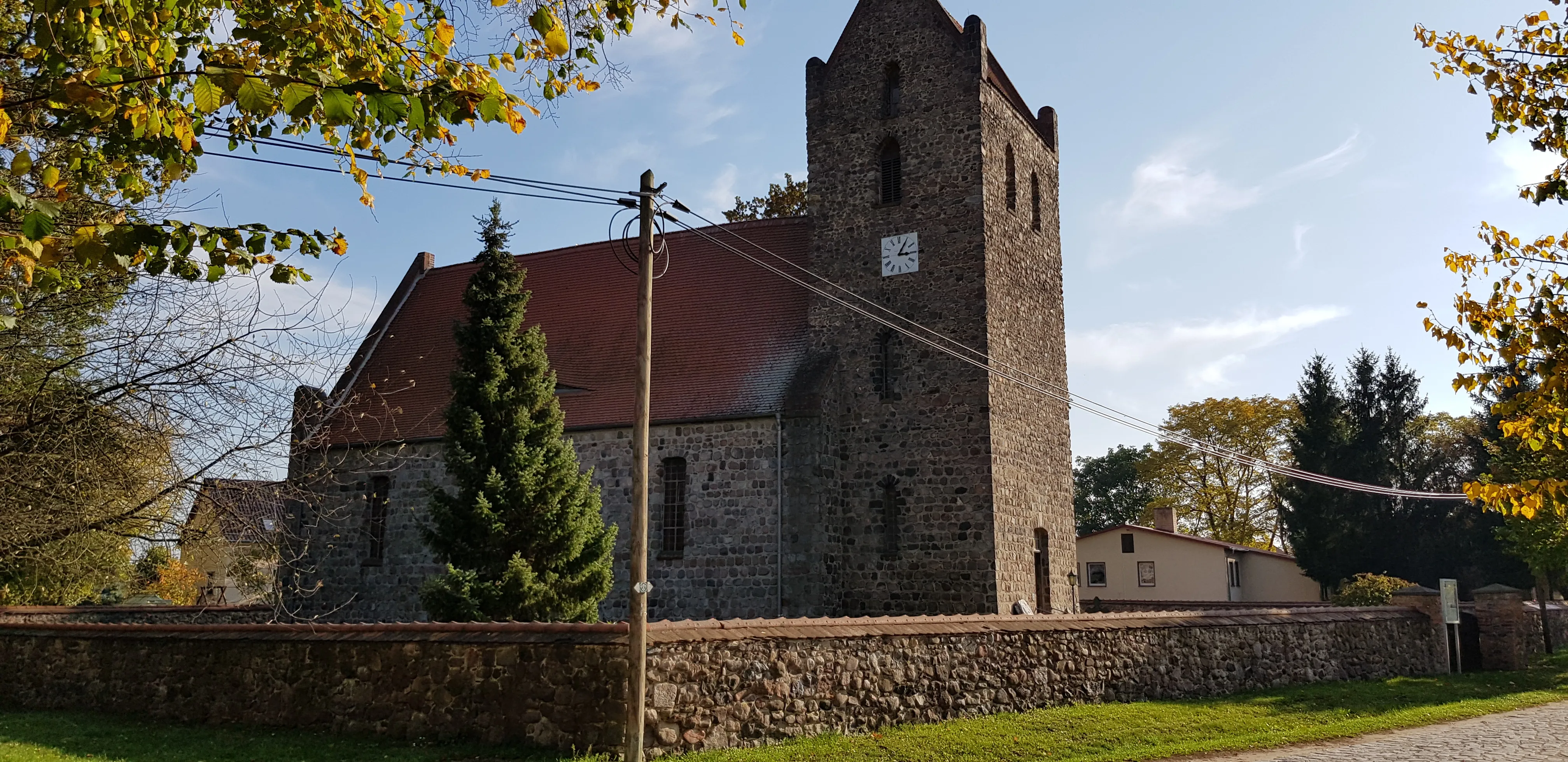 Versicherungsmakler Lars-Peter Eckhardt und das LPE & GREY-Team